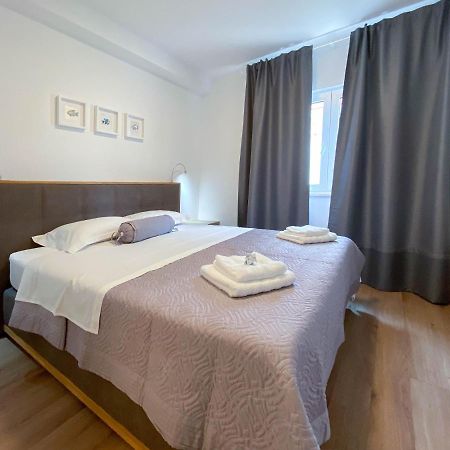 Marisa Apartments Hvar II ฮวาร์ ภายนอก รูปภาพ
