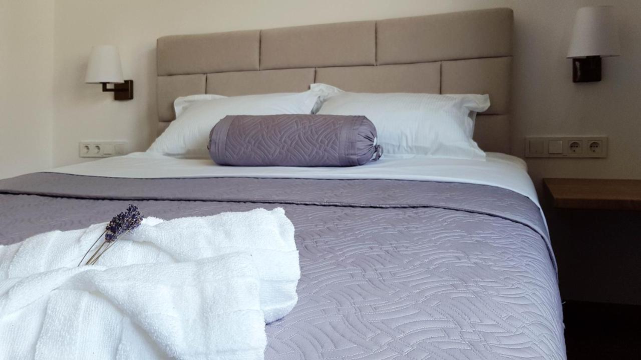 Marisa Apartments Hvar II ฮวาร์ ภายนอก รูปภาพ