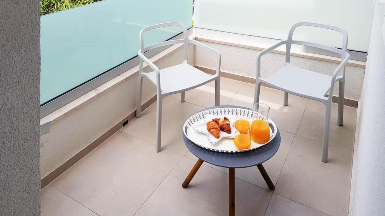 Marisa Apartments Hvar II ฮวาร์ ภายนอก รูปภาพ