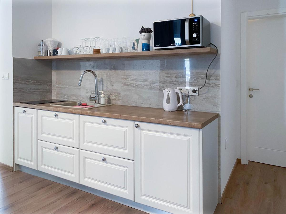 Marisa Apartments Hvar II ฮวาร์ ภายนอก รูปภาพ
