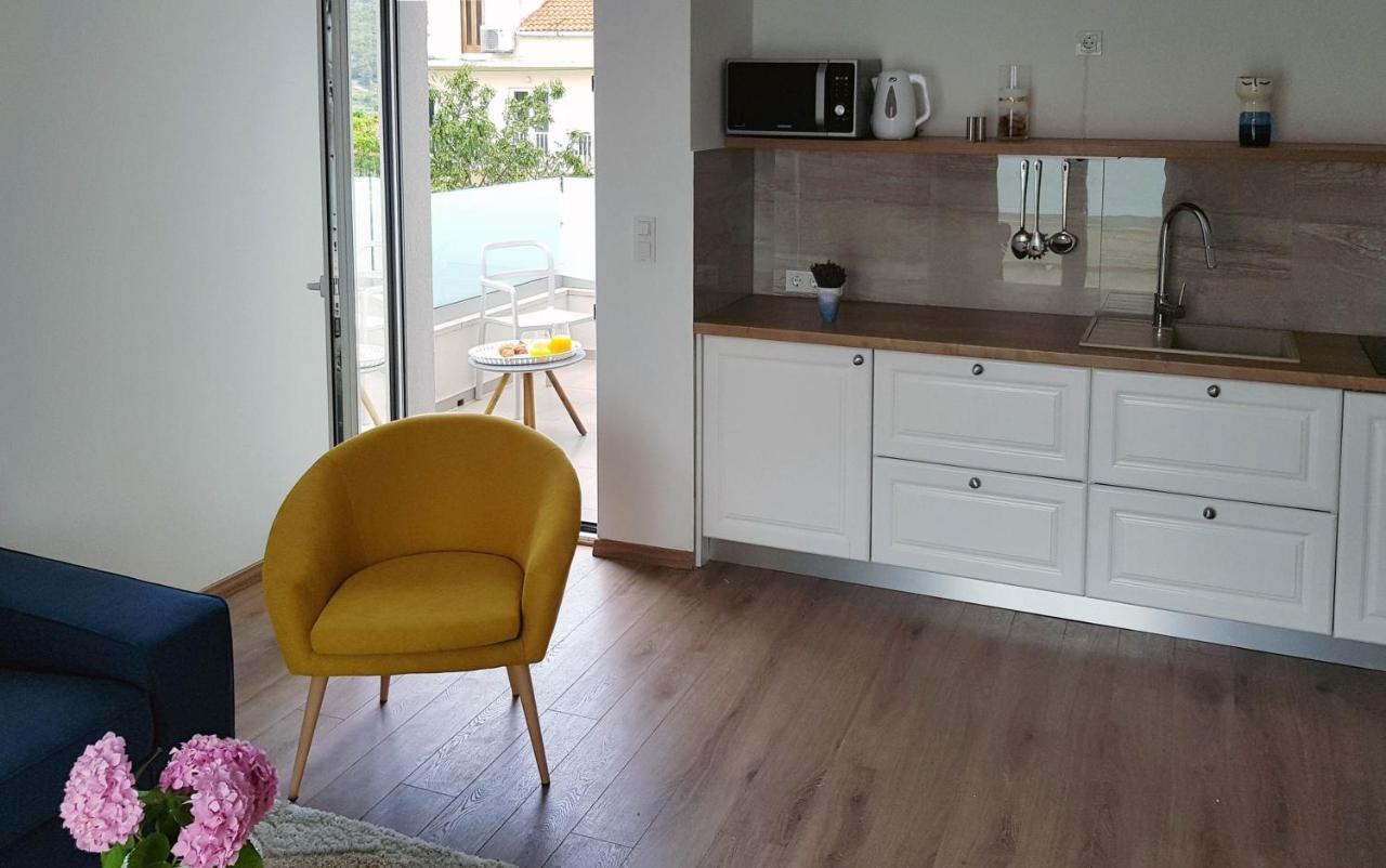 Marisa Apartments Hvar II ฮวาร์ ภายนอก รูปภาพ